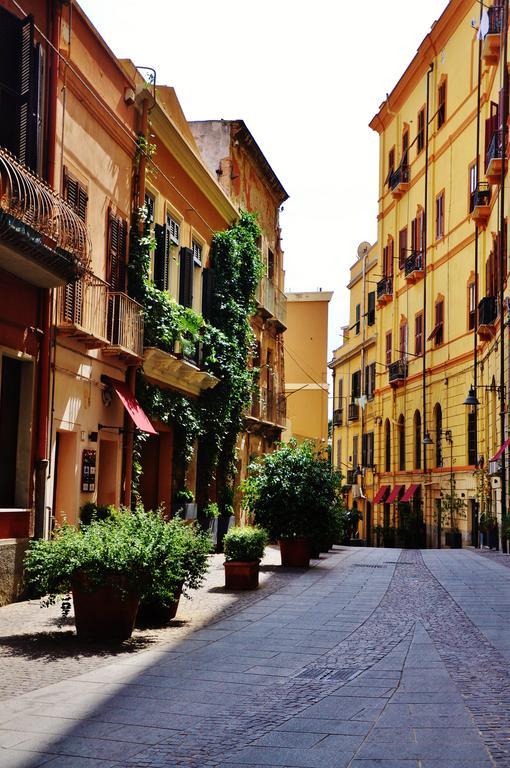 Suite Via Sulis 61 Cagliari Exterior photo